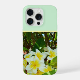 Gele Frangipanibloemen die aan een boom groeien, iPhone 15 Pro Hoesje