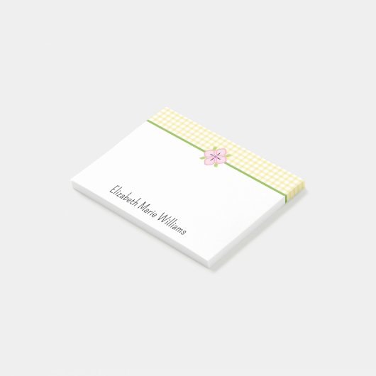 Gele Gingham Roze Bloem gepersonaliseerd Post-it® Notes (Schuin)