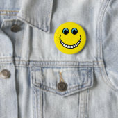 Gele Grinning Emoji Face Ronde Button 5,7 Cm (In situ)