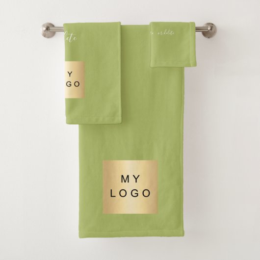 Gele grreen text company logo bad handdoek (Insitu)
