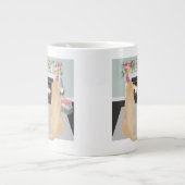 Gele labrador-honden in de kersthapscène extra grote beker (Voorkant)