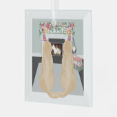 Gele labrador-honden in de kersthapscène glas ornament (Voorkant links)