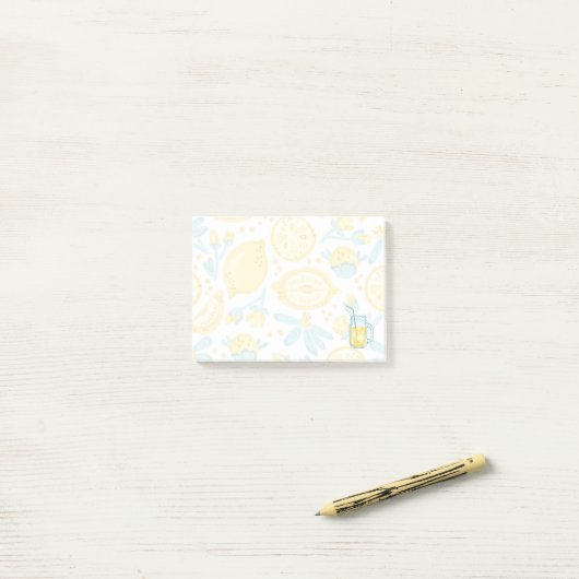 Gele leemons en blauwe bloemen geïllustreerd patro post-it® notes (Op bureau)