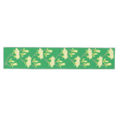 Gele Magnolias op een Table Runner Medium Tafelloper (Horizontaal)