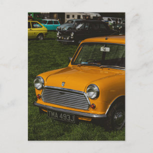 Gele mini cooper classic auto briefkaart
