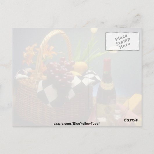 Gele picknickmand met wijn, kaas, brood en briefkaart (Achterkant)