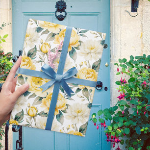 Gele Pioen en Chrysanthemum Bloemige Waterverf Cadeaupapier