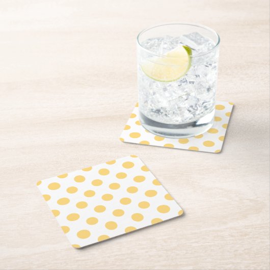 Gele polkadots vierkante kartonnen onderzetter (Insitu)