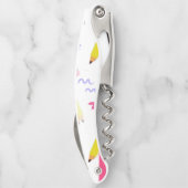 Gele potloden en schubbels op wit kurkentrekker (Achterkant)