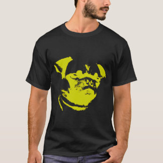 Gele Pug Blauwe Achtergrond T-shirt