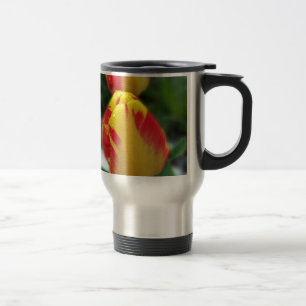 gele rode tulpen reisbeker