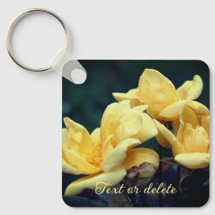 Gele Rosebud Flower, gepersonaliseerd Sleutelhanger
