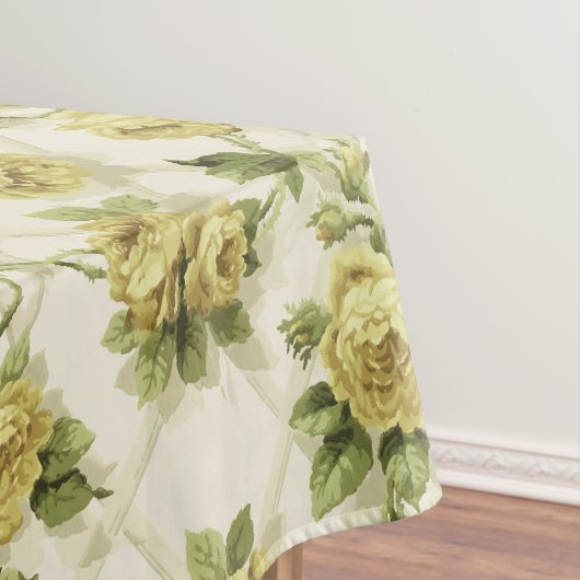 Gele rozen op Trellis Floral Pattern Tafelkleed (Voorbeeld)