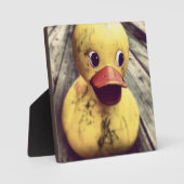Gele Rubber Ducky bedekt met vuil! Fotoplaat (Voorkant)