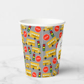 Gele schoolbus stoppen verkeerslicht papieren bekers (Rechts)