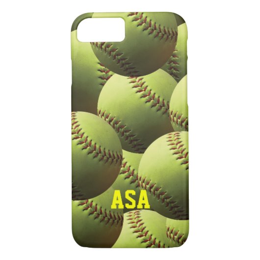 Gele Softball Multi Ball met naam Case-Mate iPhone Case (Achterkant)