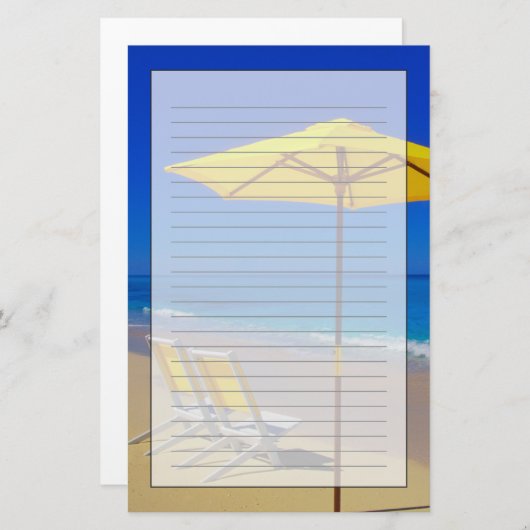 Gele strandparaplu's en stoelen op pristine briefpapier (Voorkant / Achterkant)