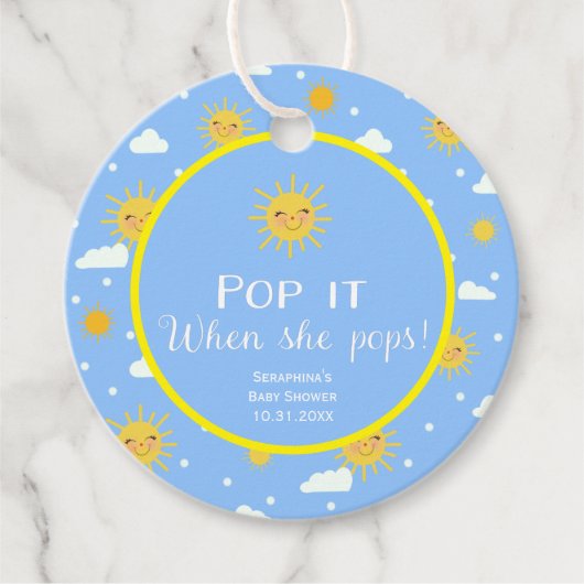 Gele Sun Pop het als ze Baby shower Pop Bedankjes Labels (Voorkant)