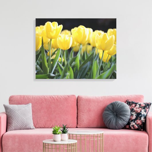 Gele Tulpen Verpakt Canvas Art Print (Insitu (Woonkamer))