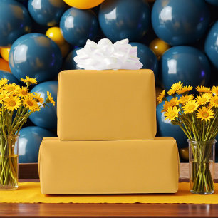 Gele verjaardag cadeaupapier