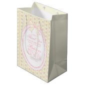 Gele Vintage Fancy Bloemige Bruiloftsshower Favore Medium Cadeauzakje (Voorkant Gekanteld)