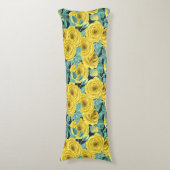 Gele waterverf rozen met bladeren en knoppen lichaamskussen (Voorkant Verticaal)