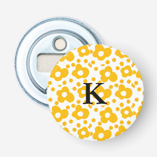 Gele witte madeliefjes bloempatroon voeg monogram  button flesopener