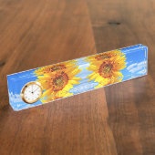 Gele zonnebloem en bijen op de blauwe hemel - zome naambordje (Zijkant)