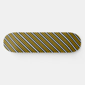 Gele zwarte witte regenboogstripes skateboard (Horizontaal)