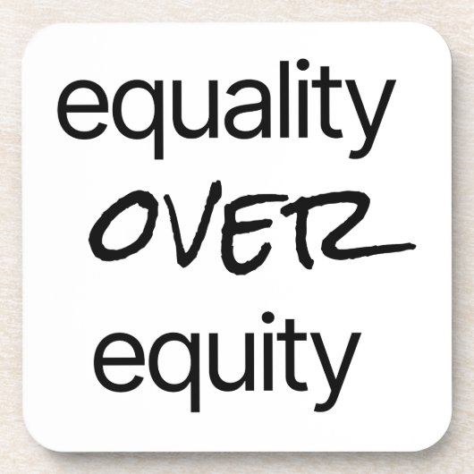 Gelijke behandeling van harde Onderzetters met eig (Voorkant)