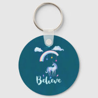 Geloof in een Waterverf Unicorn onder een regenboo