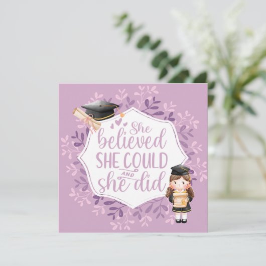 Geloofde dat ze kon Afstuderen platte Kaart Paarse (Staand voorkant)