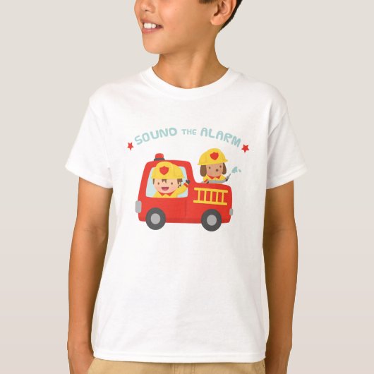Geluid van de brandweerjongen in Red Fire Truck T-shirt (Voorkant)