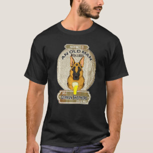 Geluk Is Een Oude Man Met Een Bier Duitse Herder T-shirt