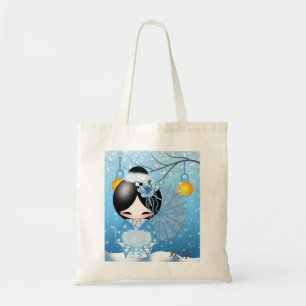 Geluk Kokeshi Doll in haar winteromgeving Tote Bag