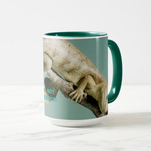 Gelukkig geniet hij van levensechte tekst voor jou mok (Voorkant rechts)