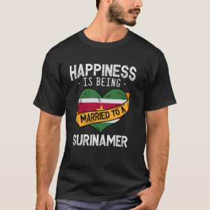 Gelukkig Getrouwd Zijn Met Een Surinaamse Vrouw Ec T-shirt