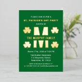 Gelukkig St. Patrick's Day Feest Familienaam Monog Folie Uitnodiging (Staand Voorkant)