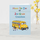 Gelukkige 1e dag van 2e klas, kleinzoon, schoolbus kaart (Gele Bloem)