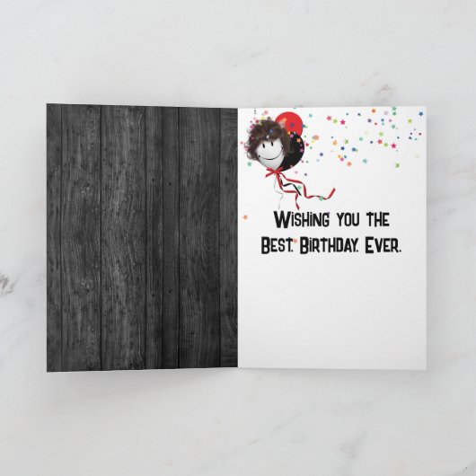 Gelukkige 60ste verjaardagsnota die op hout wordt kaart (Binnen)