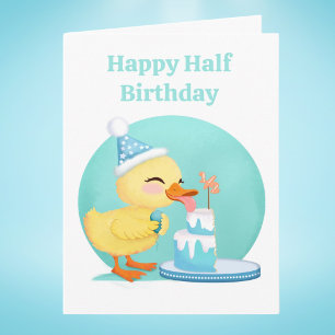 Gelukkige halve verjaardag baby eend met cake kaart