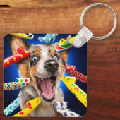 Gelukkige Hond Feest Toeters Sleutelhanger (Achterkant)
