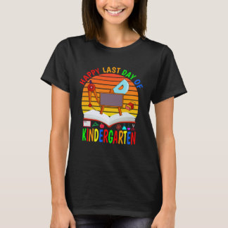 Gelukkige laatste dag van de kleuterschool 2023 le t-shirt