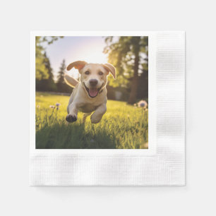 Gelukkige Labrador Puppy Running Servet