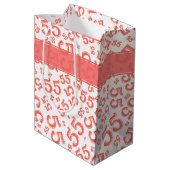 Gelukkige Verjaardag Leeftijd 55 Nummer Patroon Ko Medium Cadeauzakje (Achterkant Gekanteld)