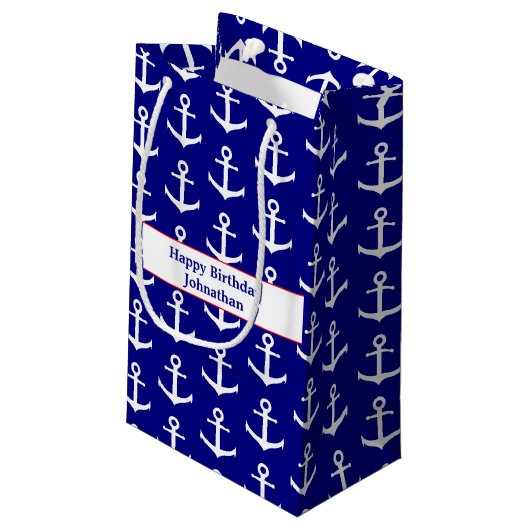 Gelukkige Verjaardag Nautisch Rood Wit en Blauw An Klein Cadeauzakje (Achterkant Gekanteld)