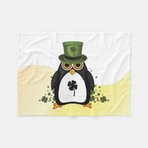 Gelukspinguïn St. Patrick's Day Cozy Ierse Klaver Fleece Deken