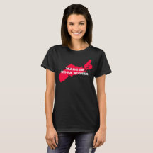gemaakt door vrouwen in Nova Scotia T-shirt