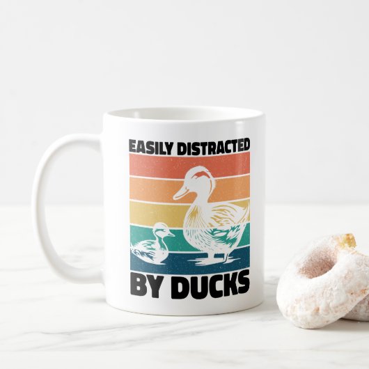 Gemakkelijk afgeleid door Ducks-liefhebber Cool Fa Koffiemok (Met donut)