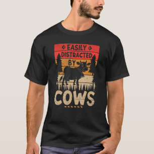 Gemakkelijk afgeleid door Koeien Oogst Boerderij S T-shirt
